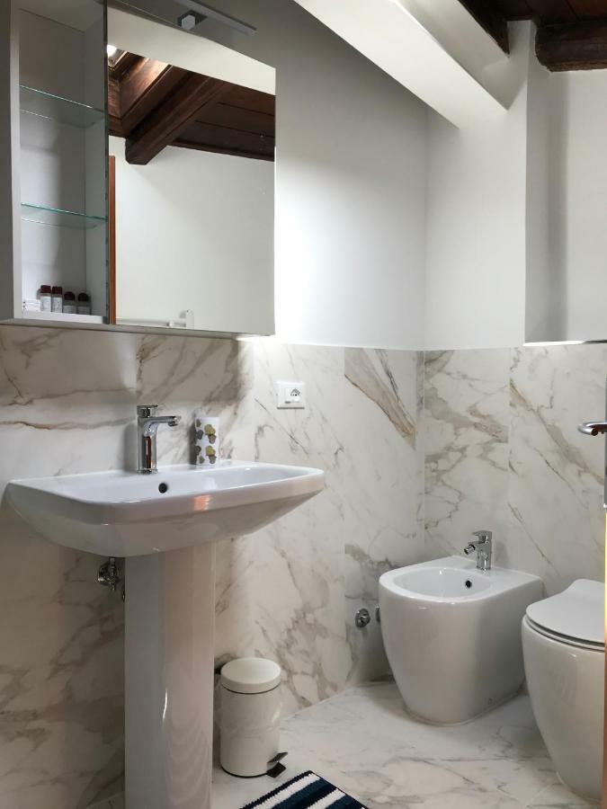 Casa Falegnami 20.19 Bologna Luaran gambar